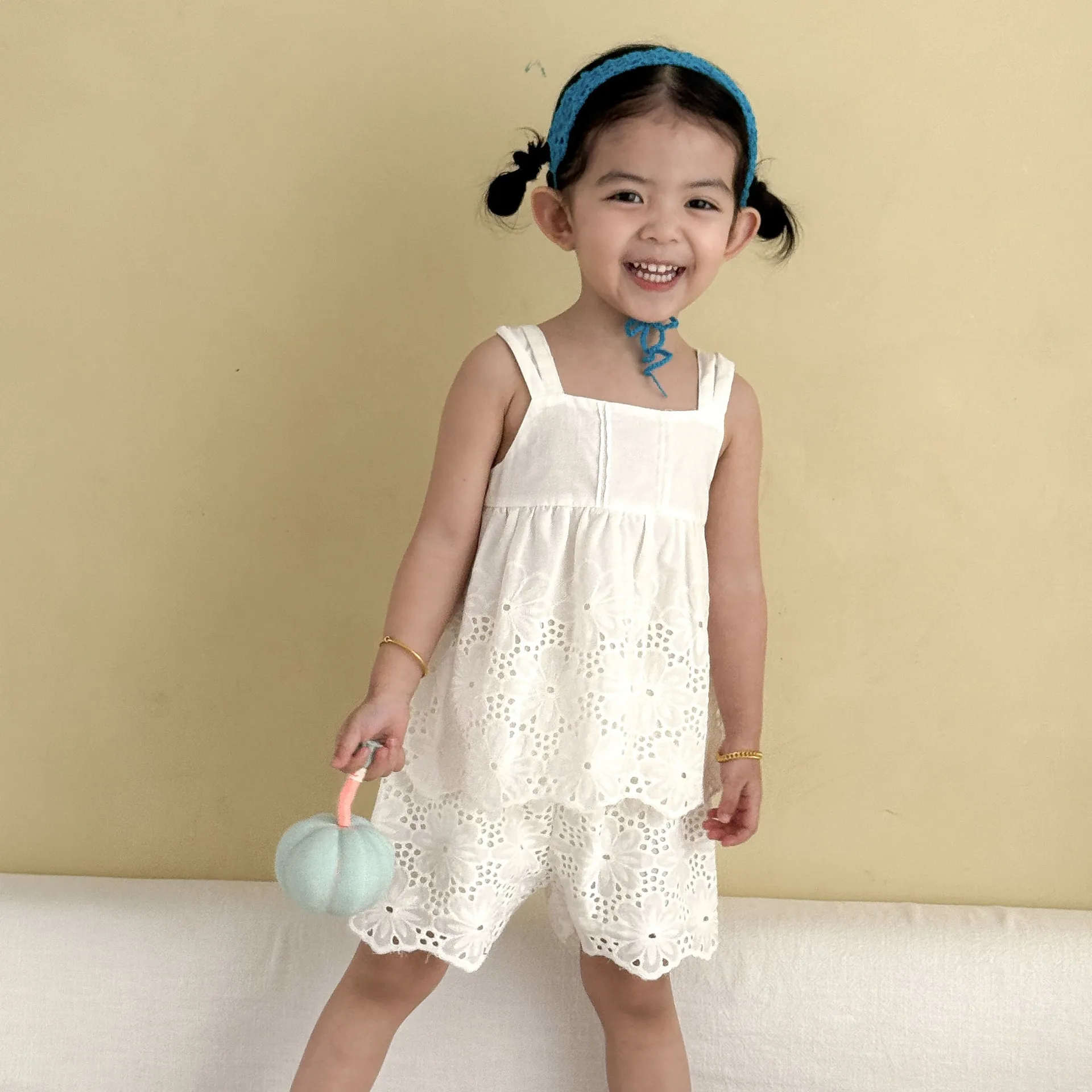 

2026 Summer New Children Sleeveless Clothes Set Girls Flower Embroidery Sling Tops + Shorts 2pcs Suit Kids Cotton Outfits