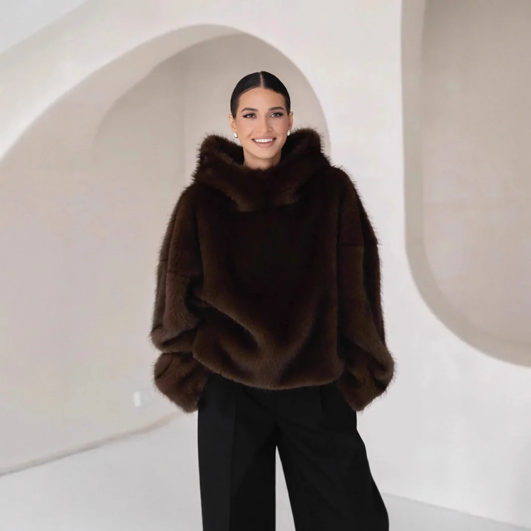 2026 Jaket Bulu Imitasi Wanita Model Fox Coat Berkerudung Pendek Tebal Hangat Y2k Streetwear Jaket Kerja Luaran Musim Gugur Musim Dingin