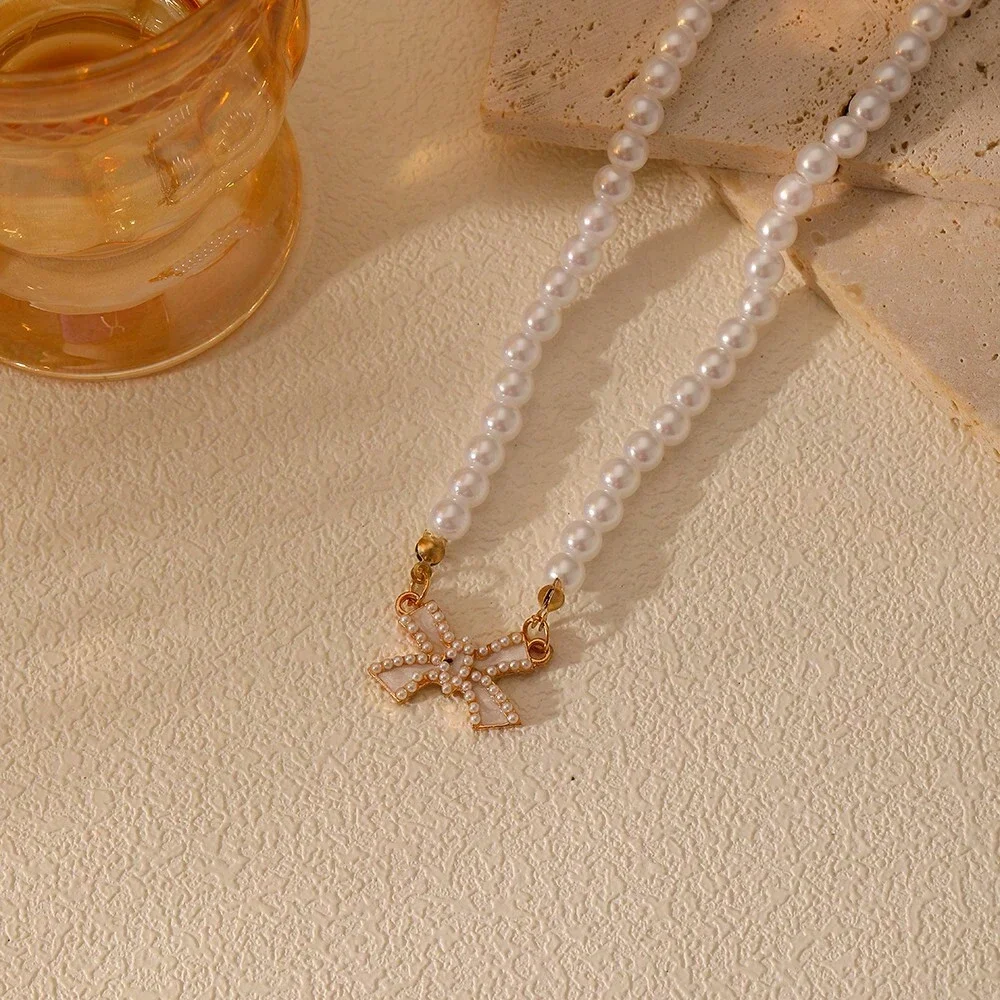 1pc Elegant And Graceful Pearl Butterfly Collarbone Chain,Perfect For Party And Wedding
