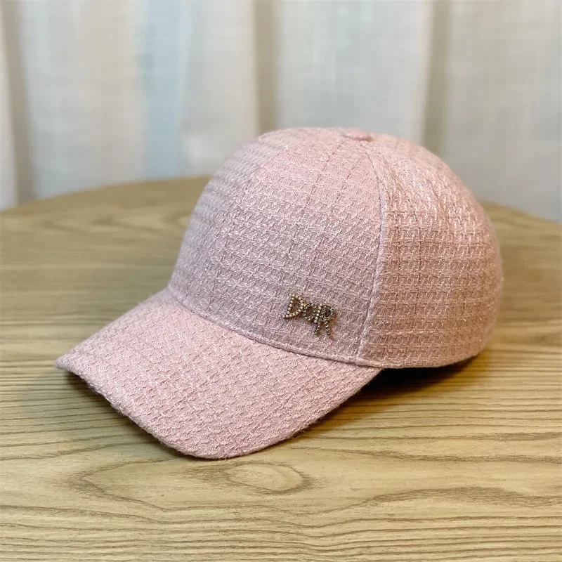 Autumn and Winter Wild Fashion Baseball Cap Warm Duck Tongue Cap Small Perfume Wind Back To The Cap with Diamond Hat Adjustable