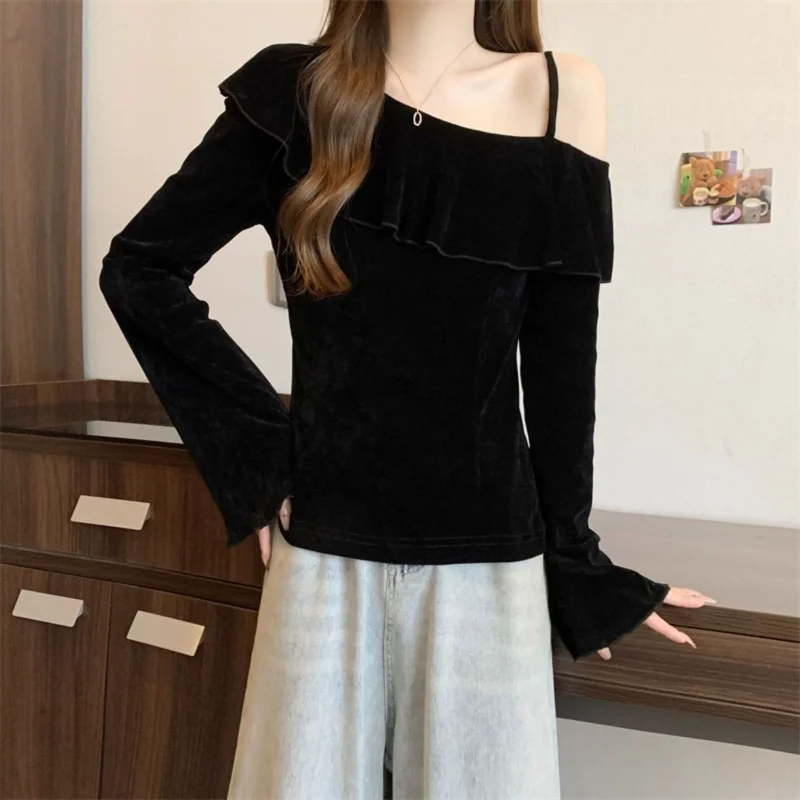 Spring New Red Velvet Long Sleeved Shirt, French Off Shoulder Small Shirt, Sexy All Match Fashion Elegant Popularity Top