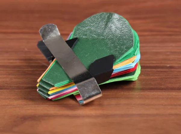 

Empty-Handed Flower Production Magic Trick – Easy Close-Up Illusion for Professional Magicians with Gimmick