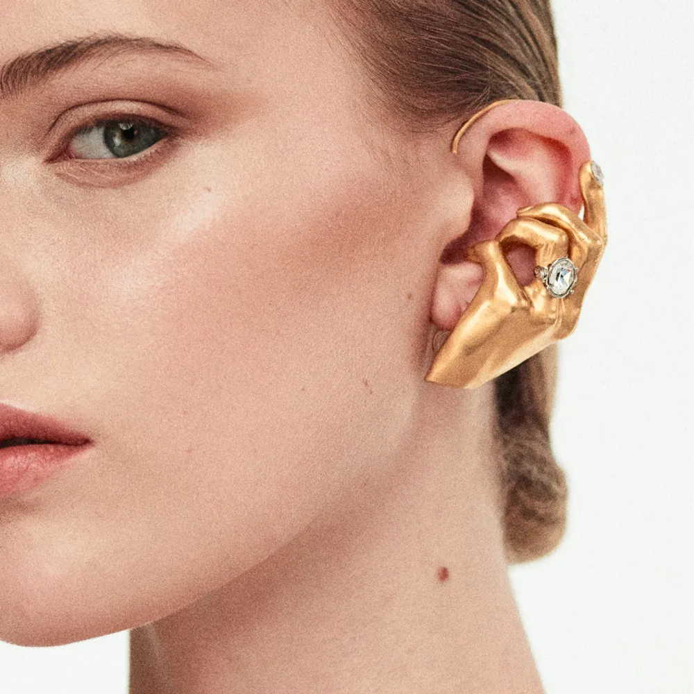 1 Stück Modischer Übertriebener Metall-Ohrstecker für Damen Statement-Schmuck Accessoire für Party und Show – Detail 3