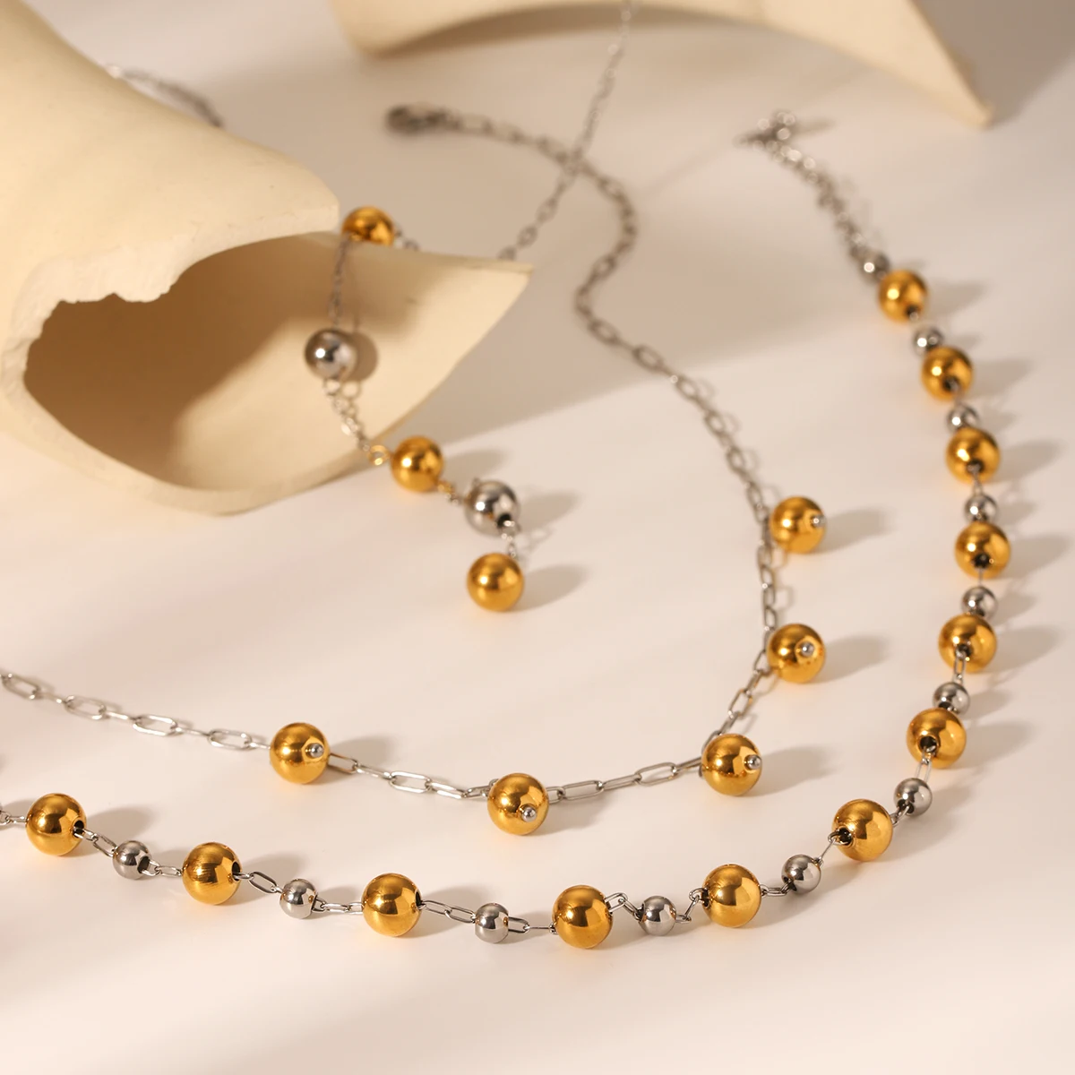 

Stainless Steel Beaded Pendant Slender Simple Fashion Jewelry Women Two Tone Necklace Pendant Party Waterproof Bead Holiday Gift