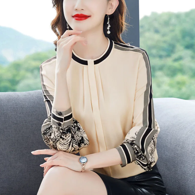 Stylish Stand Collar Spliced Printed Folds Chiffon Blouse Women\'s Clothing 2023 Spring New Casual Pullovers Loose Commute Shirt