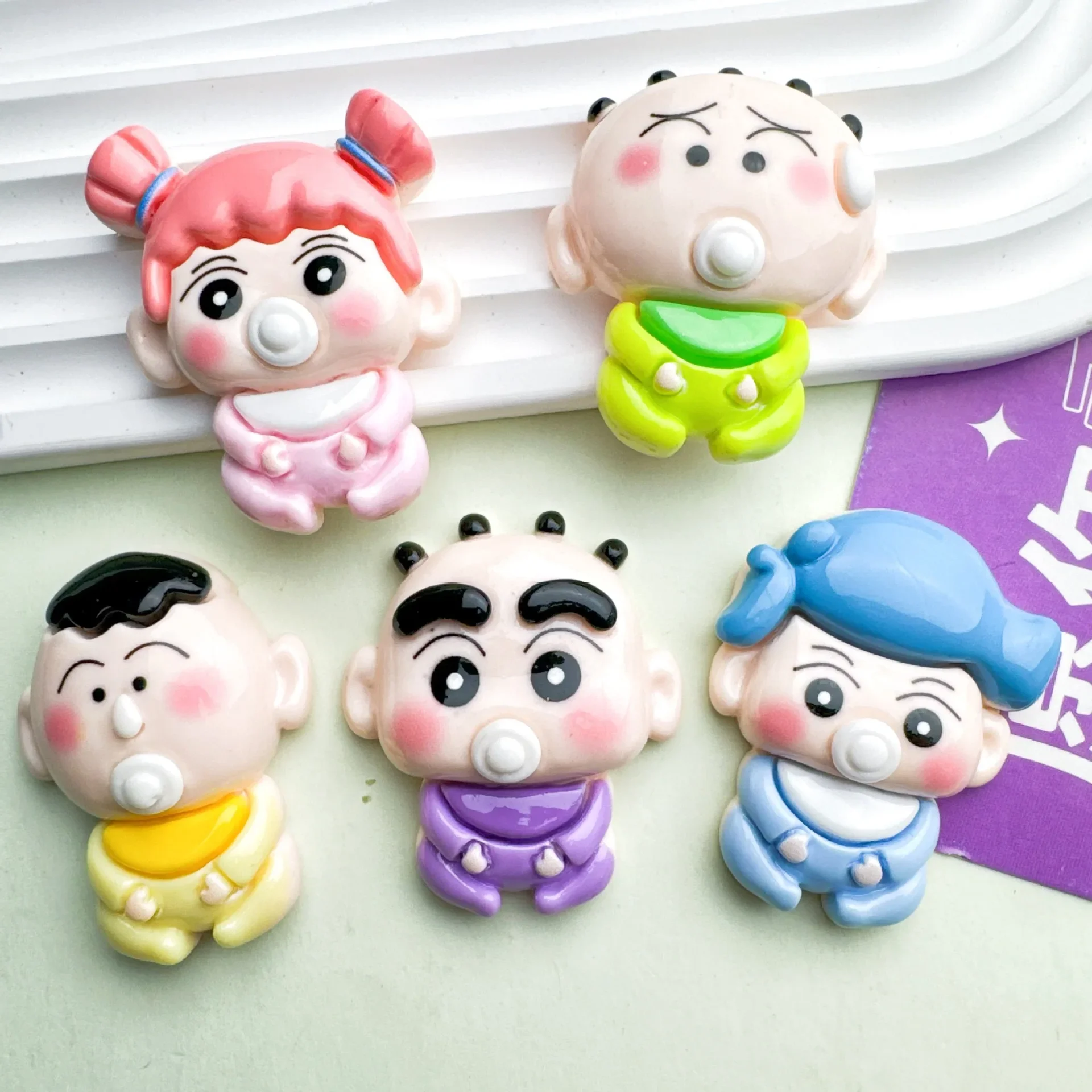 2pcs Medium and large cartoon pacifier crayon shin-chan resin flatback cabochons diy jewelry materials handmade crafts charms