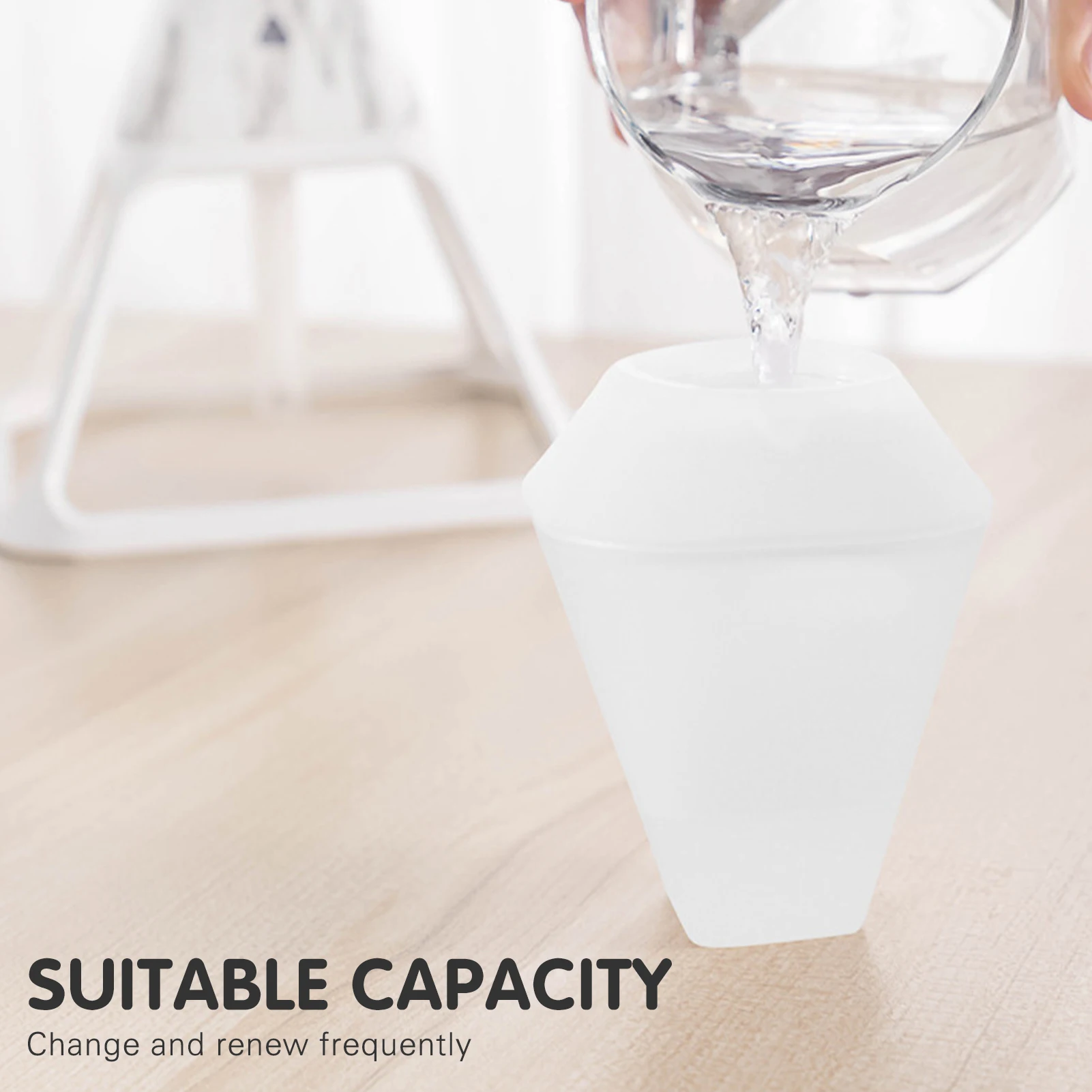 Cool Pyramid Humidifier Night Light Remote Control USB Humidifier Pyramid 3color LED Night Light Aroma Diffuser for Home Office