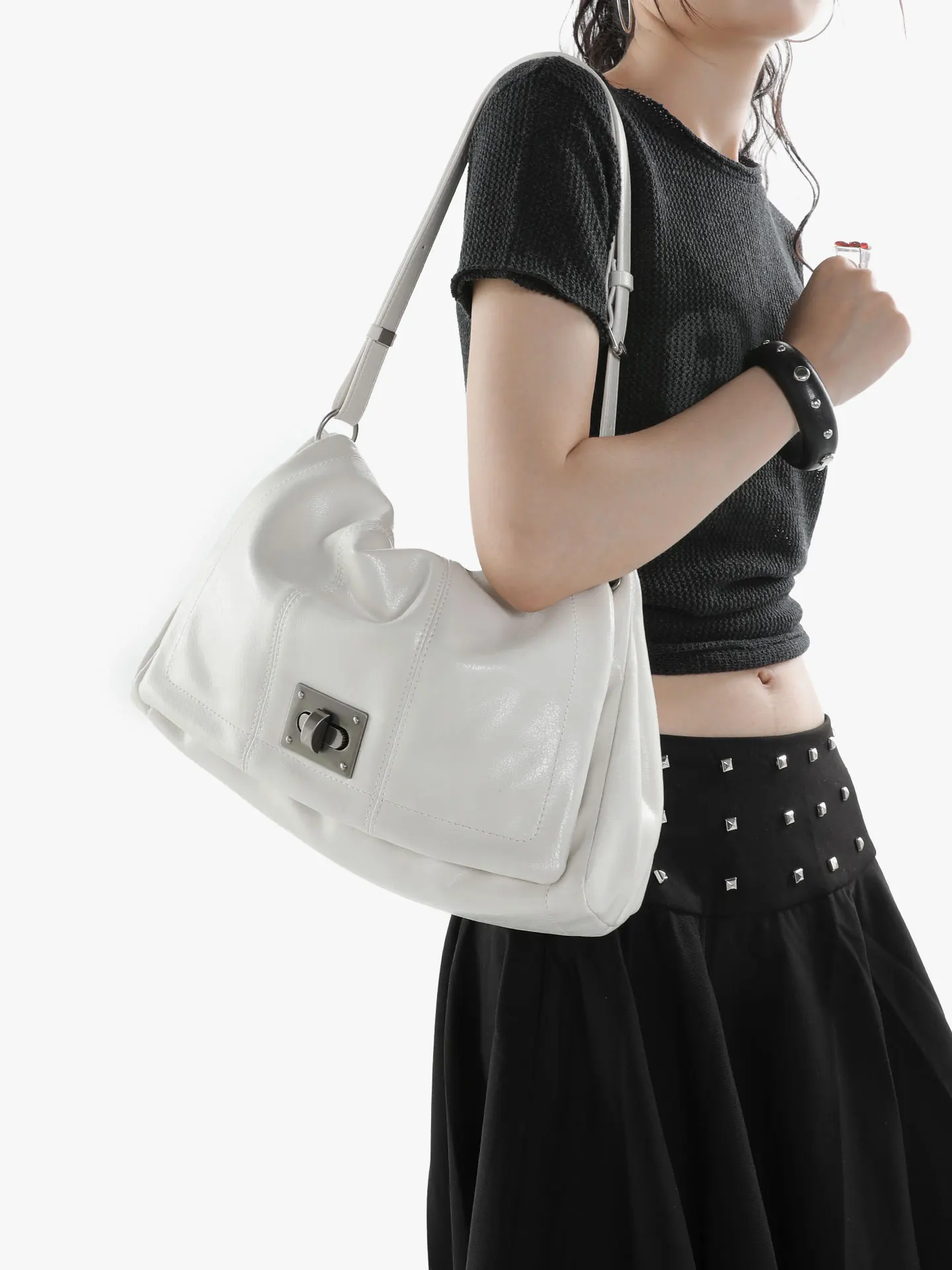 Wood River Card Vintage Large Capacity Commuter Tote Bag Crossbody Bag Women's Bag 2026 New Style Fashionable PU Leather