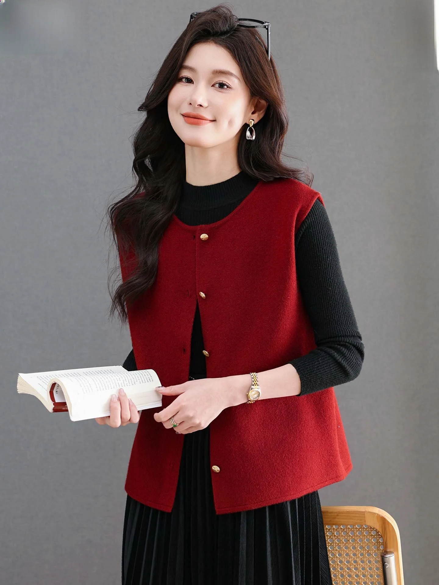 

Вязаный шерстяной жилет Hengyuanxiang для женщин: модный кардиган с круглым вырезом для весны и осени, мягкая смесь шерсти