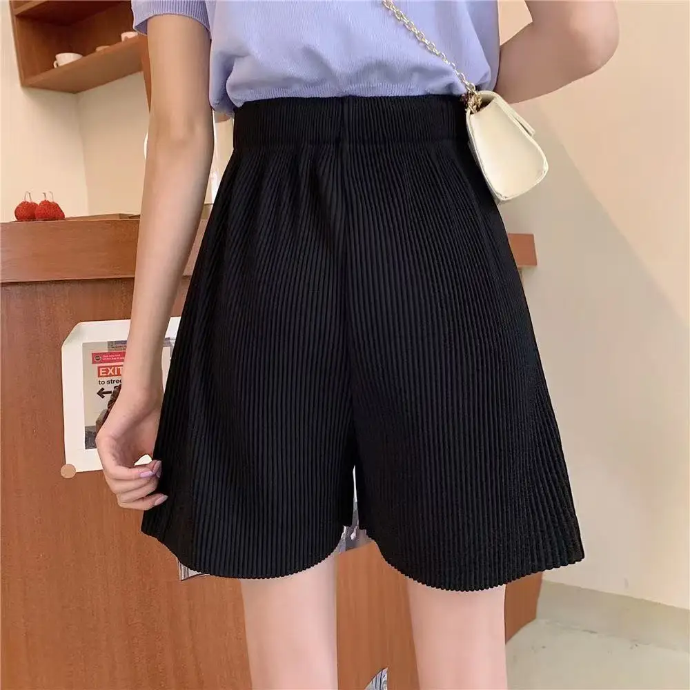 

Plus Size 100kg Casual Sports Culottes Loose Female Clothing Lay Shorts Summer High Waist Cool Plus Size Pleated Wide Leg Shorts