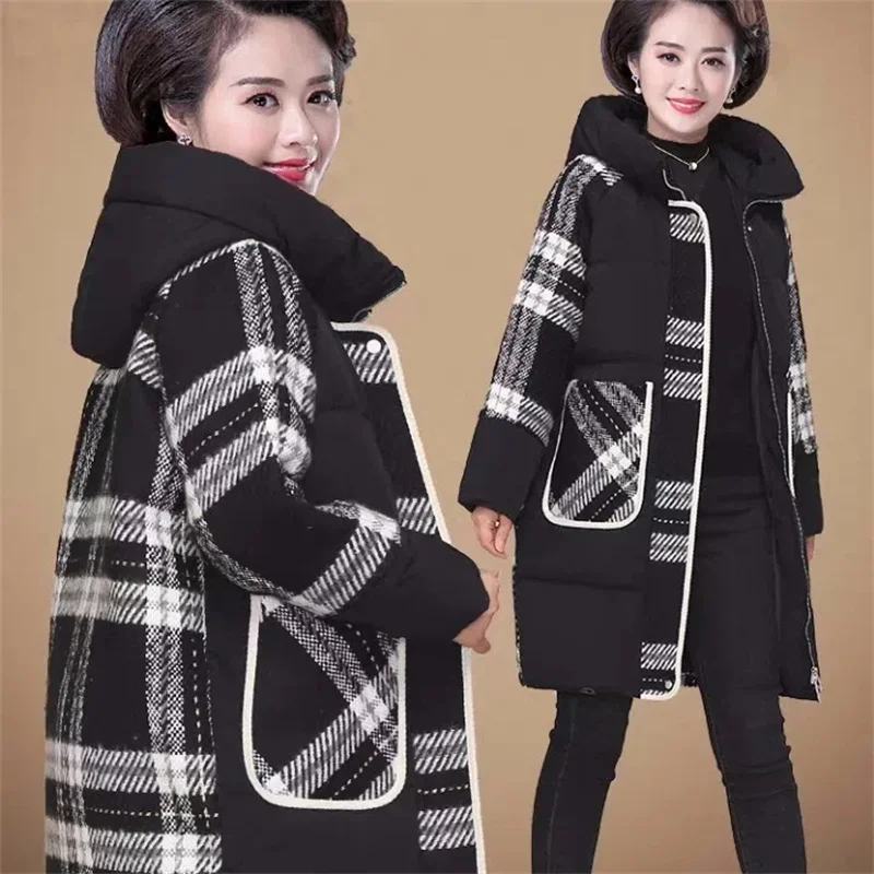 Middle-aged and Elderly Down Padded Women's Long Winter Clothes Mother New Autumn Winter Coats Middle-Aged Padded Coat Hooded