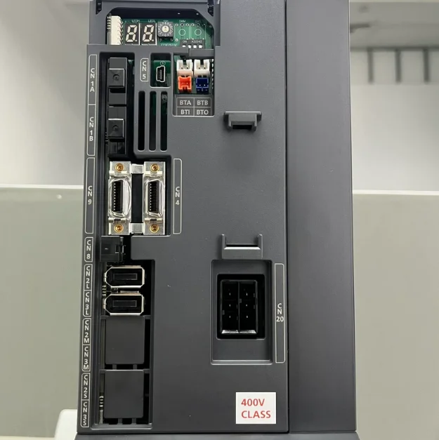 High Brand NEW 100% Quality MR-J2S-700CP-S084 MR-J2S-350CP-S084 MDS-D-V1-40 1 Year Warranty