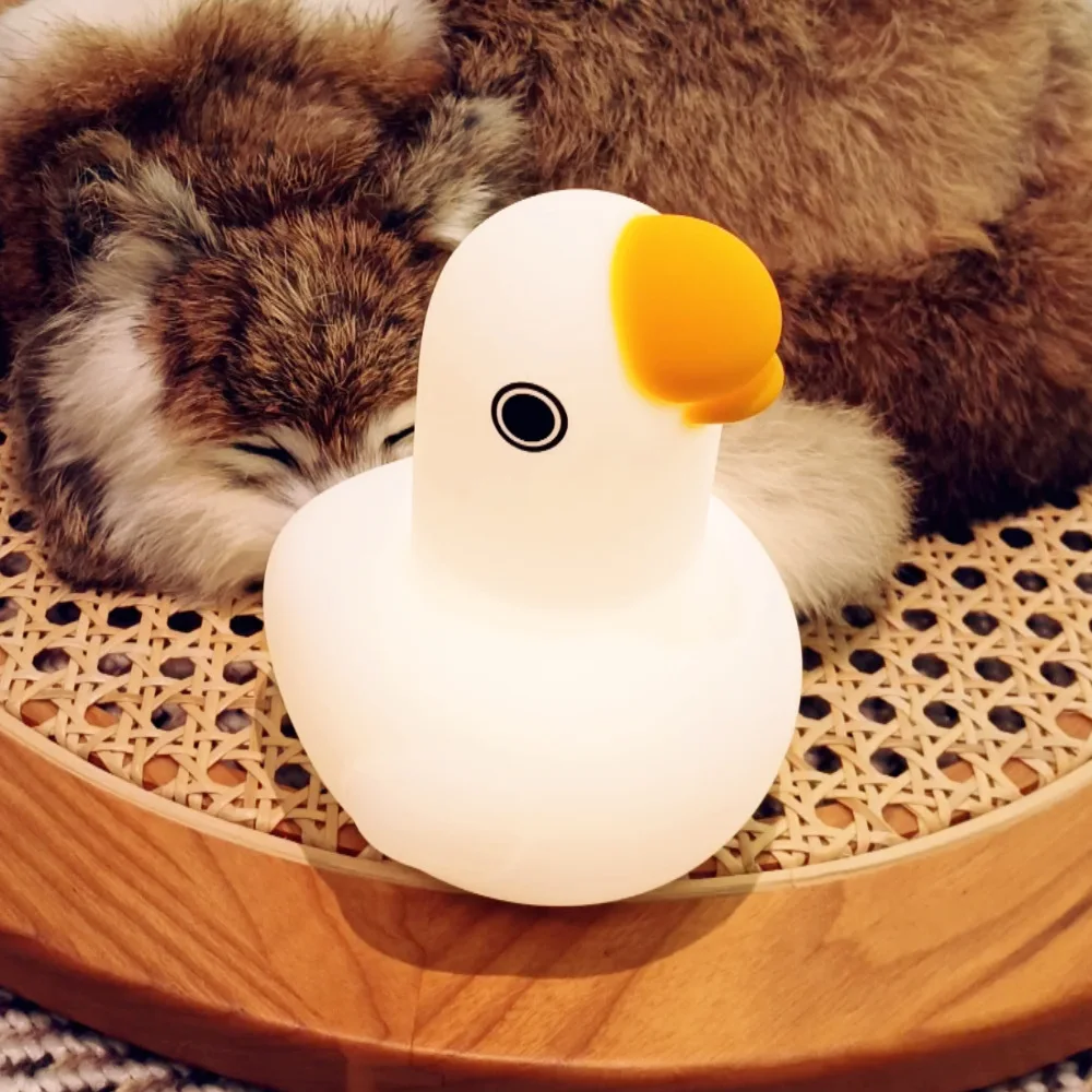 Lampka nocna LED Cute Cartoon Goose Silicone Touch Sensor Pat Lamp Akumulatorowe lampki nocne do sypialni z możliwością przyciemniania Prezent urodzinowy dla dzieci