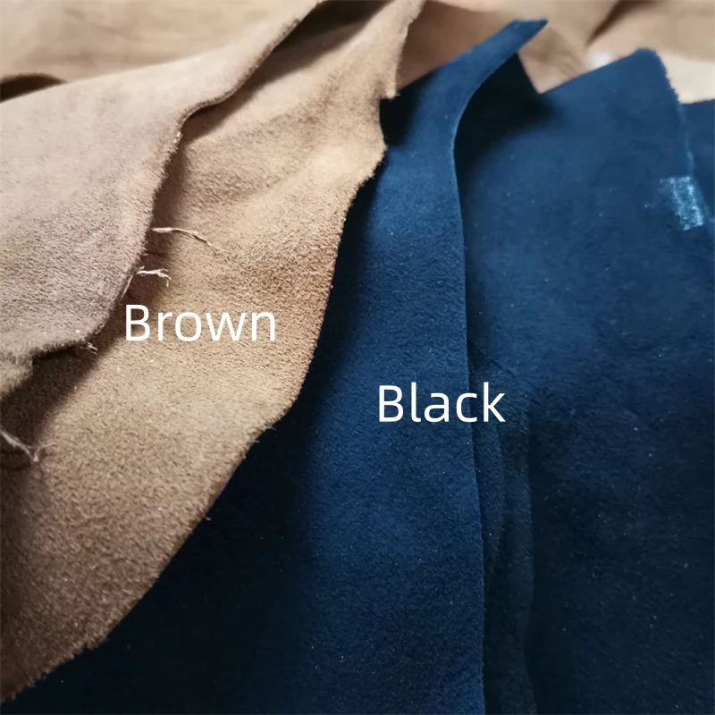 1 mm braunes schwarzes Schaf-Wildleder. Oberleder. Echtlederstoff. Handgefertigtes DIY für Kleidung im Inneren. Paketkante. Ganzes Schaffell – Detail 22
