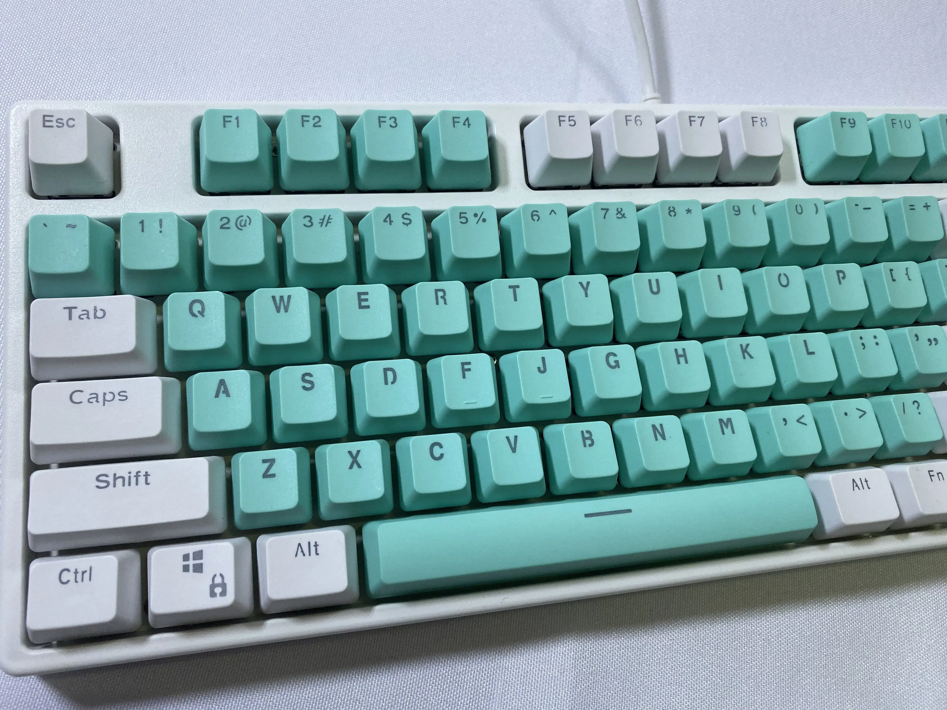 White Cyan PBT Keycaps OEM Profile Double Shot Backlit Mechanical Keyboard Keycaps for 61 87 104 Keys MX Mechanical Keyboard