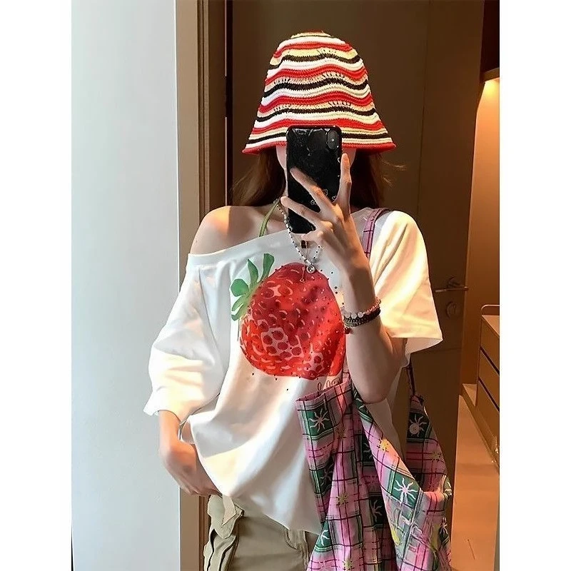 Kimotimo White Strawberry Print Off Shoulder T-shirt Women Summer Loose Short Sleeve Spicy Tops Simple Casual Y2k Aesthetic Tees
