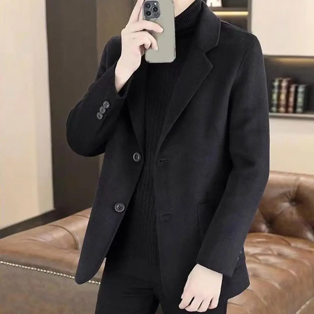 

Men Woolen Coat Lapel Long Sleeve Single Breasted Jacket Coat with Pockets Solid Color Loose Casual Overcoat Cold Weather Wear