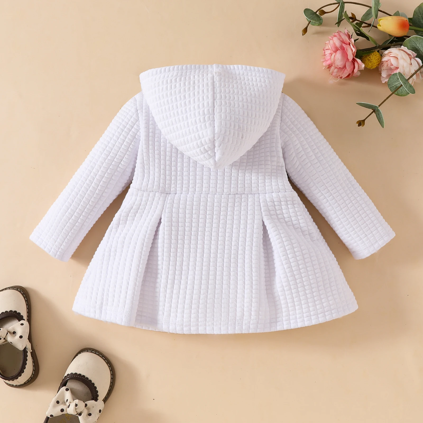 Winter baby girls small flying sleeve fashion hooded coat