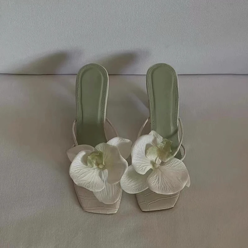 Infradito con tacco alto fiore rosa verde quadrato Toer scarpe da spiaggia per le donne estate indossare sandali a spillo con Slingback rosso 2024