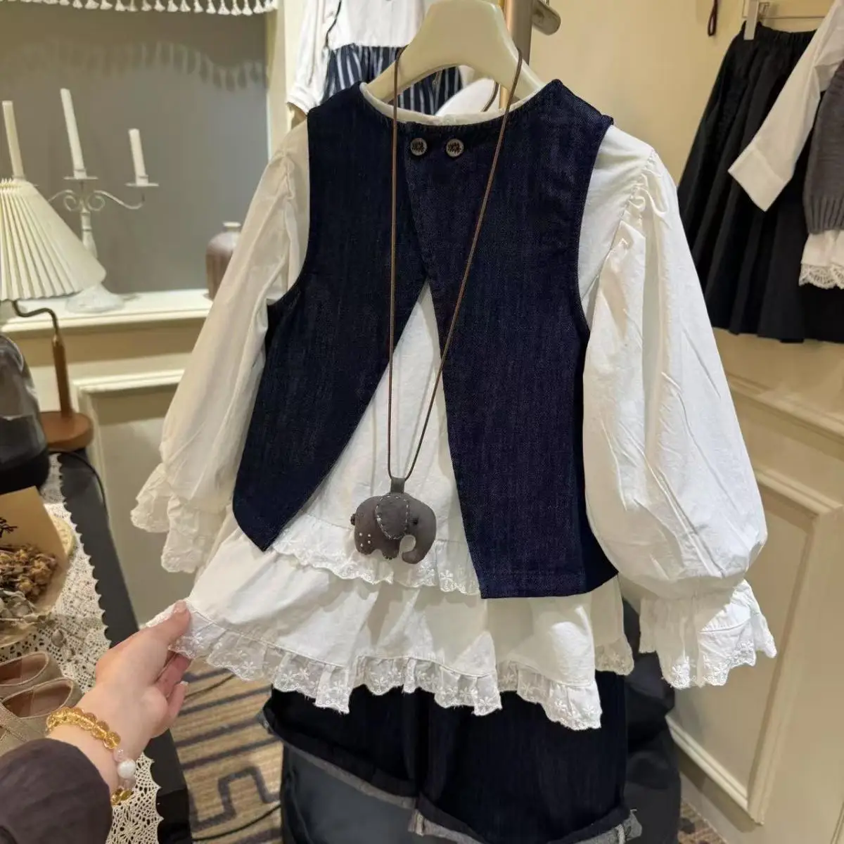 

Girls 3pcs Clothing Set Korean Style Spring Autumn Lace Shirt Denim Vest Pants Children's Outfit