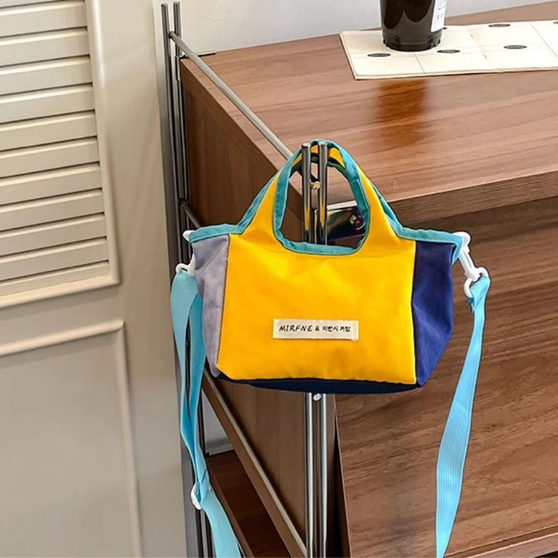 

Универсальная контрастная холщовая женская сумка через плечо, новинка 2025 года, хит продаж, модная женская сумка, универсальная повседневная сумка