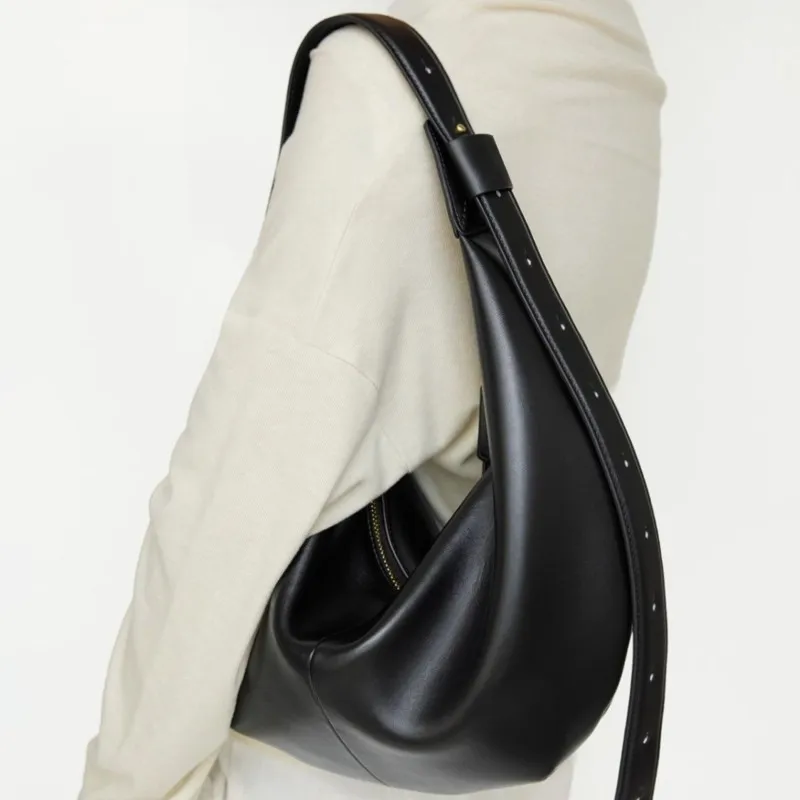 

Fashion Black Simple Tote Bag Women Leather Large Capacity Hobos Shoulder Bag Ladies Harajuku Daily Commuter Crossbody Bags 2025