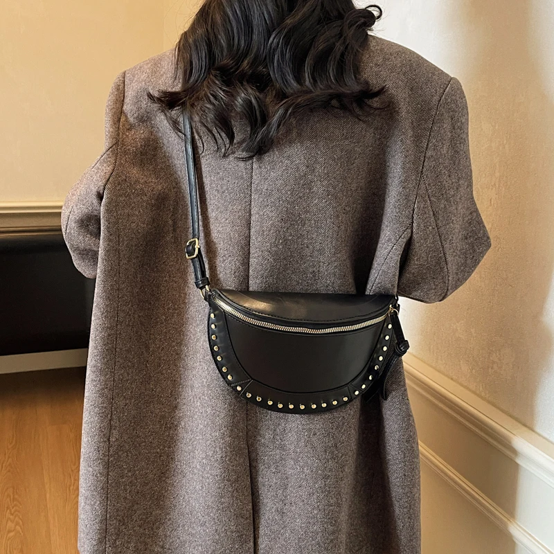 حقيبة كروس ريترو برشام للنساء بلون سادة وسعة كبيرة ومتعددة الاستخدامات وحقائب صدر من الجلد الناعم للسفر بكتف واحد #4