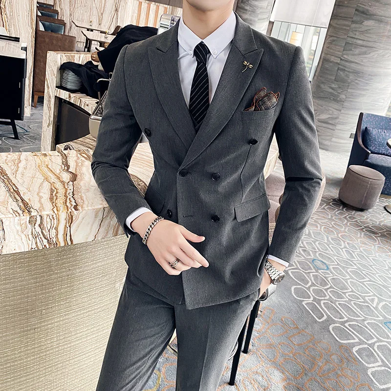 

7317 Men's solid color double-breasted three-piece suit