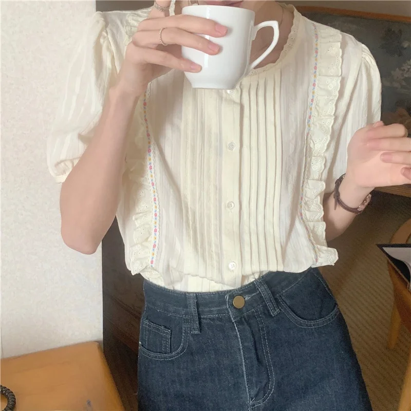 

Chic Embroidered Ruffle ort Sve Bubble Sve irt Women's Summer Pred Fold Design Sweet Bubble Sve Top Korean Sle