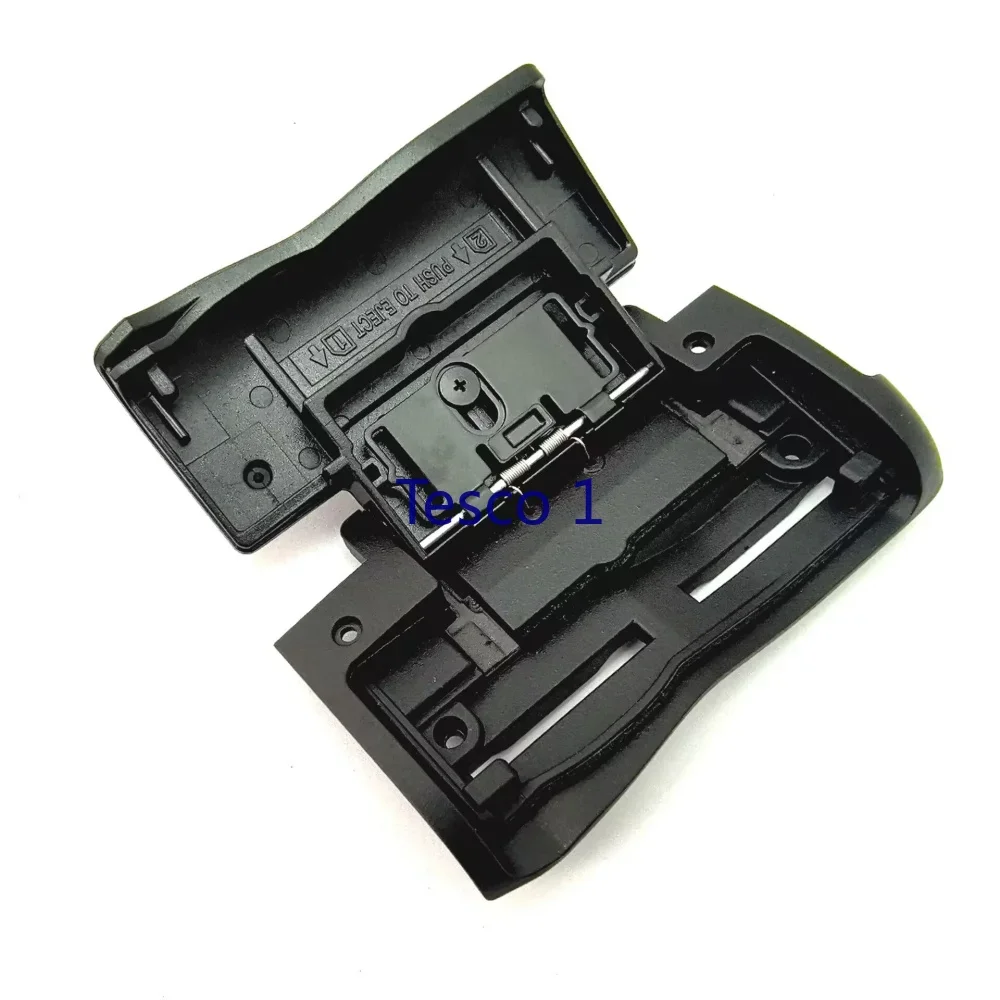 

Original NEW For Nikon D780 SD CF Card Memory Chamber Lid Cap Door Cover Rubber Digital Camera repair part