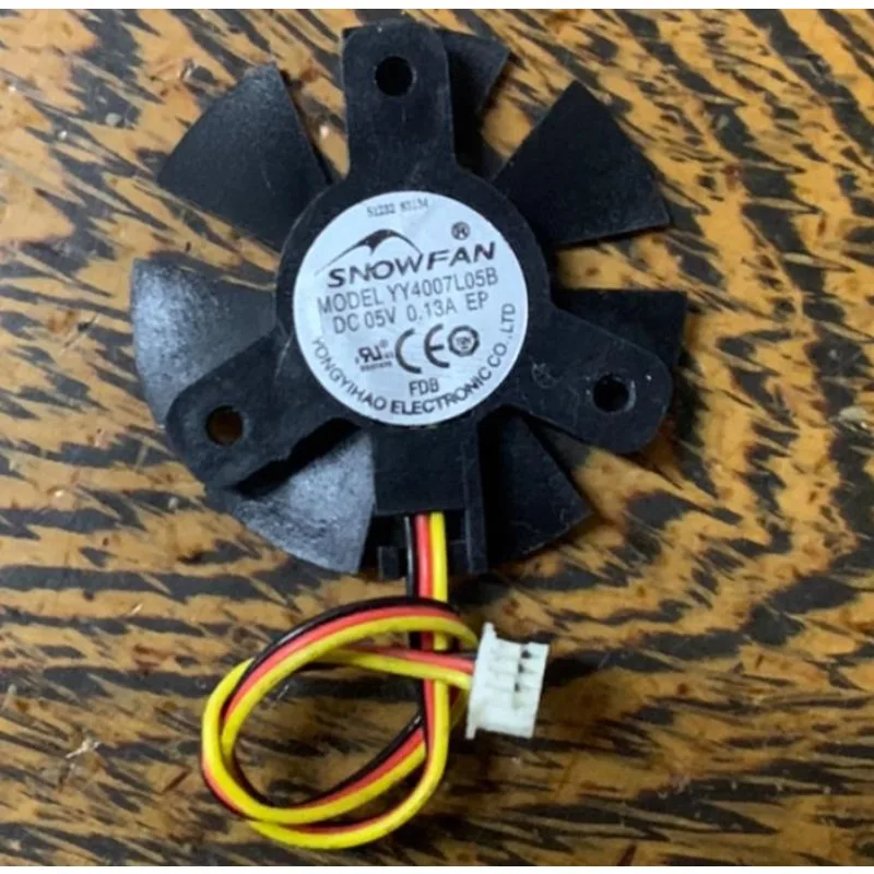 

Новый вентилятор-кулер для SNOWFAN YY4007L05B 5 В 0,13 А, ширина лезвия 3,6 см, равносторонний охлаждающий вентилятор 2,5 см