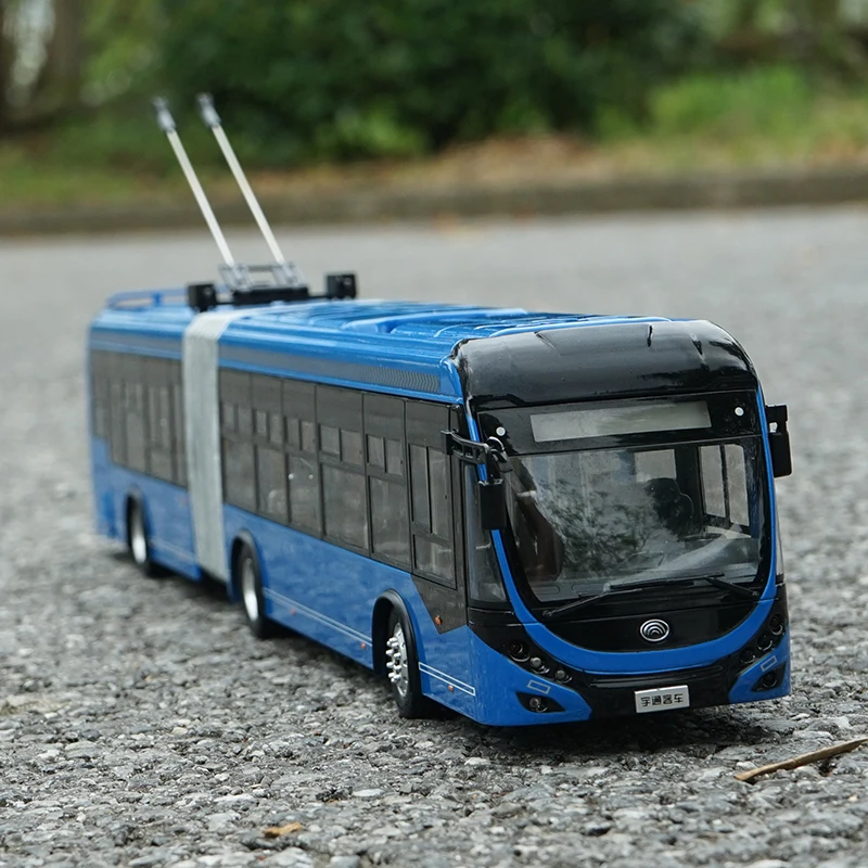 1:42 Skala Yutong Bus Shuangyuan Trolleybus ZK5180C BRT Diecast Alloy Bus Model Kolekcjonerski Prezent