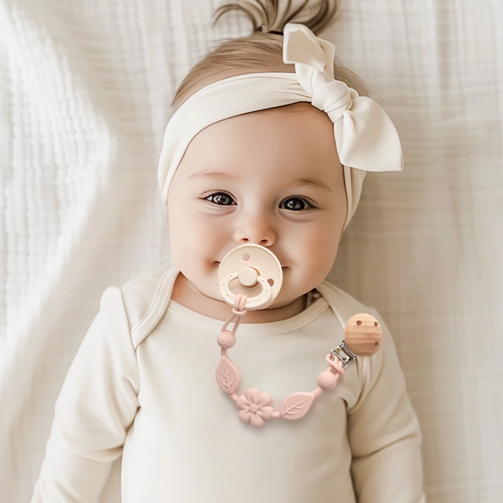 1pcs Baby Silicone Pacifier Clip, Flower Shaped Anti Loss Adjustable Pacifier Holder For Newborn Teether Chew Toys, Brown