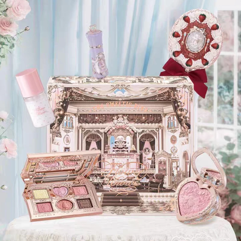 coffret-maquillage-flower-knows-the-sweetie-bear-palette-rouge-a-levres-fard-a-joues-ombre-a-paupieres-et-miroir-de-poche-–-coffret-cadeau-maquillage