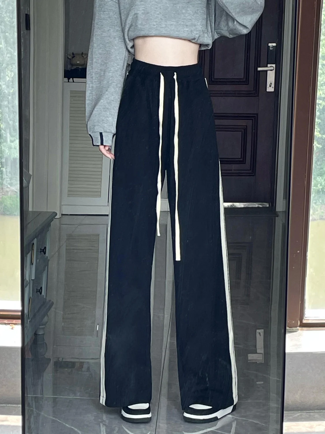 Black Casual Sports Pants For Women In Spring And Autumn, Loose, Straight Thin Wide Leg Pants High Waist Pants