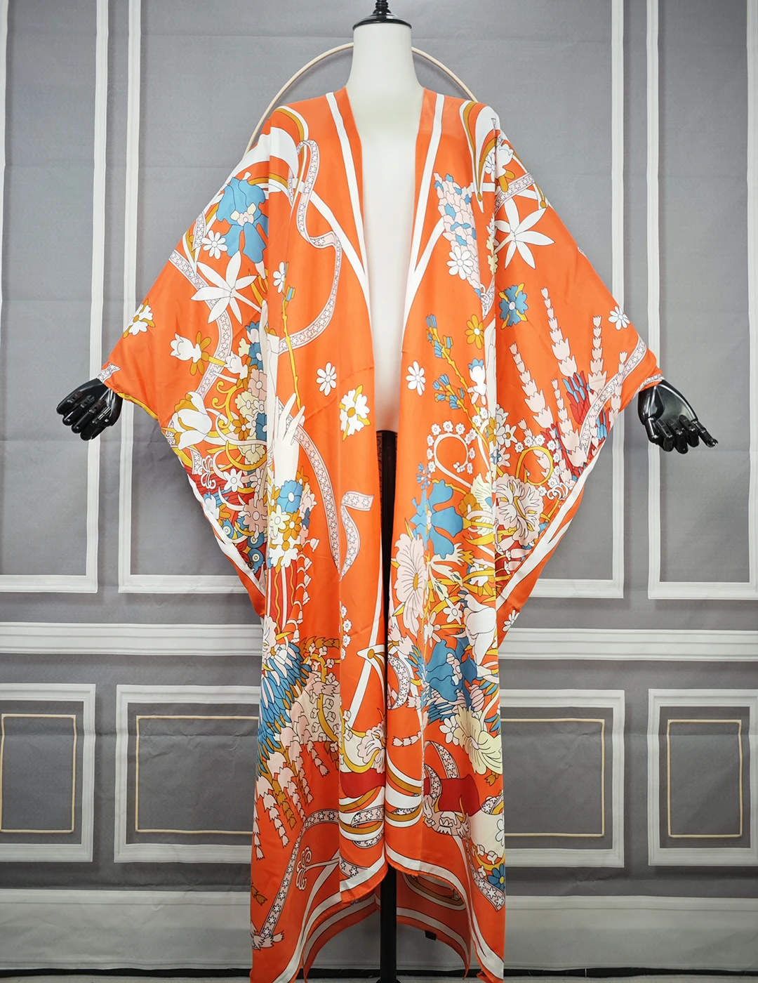 

Middle East Dubai Elegant Lady Summer Boho Silk Floral Open Front Kimonos Plus African Women Swimwear Long Cardigans For Holiday