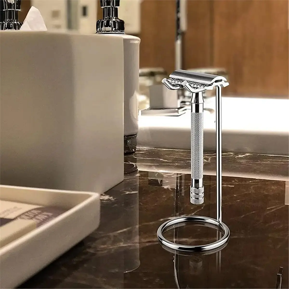 

(A75U) Men Metal Art Shaving Brush Stand Razor Base Chromed Silver Shaving Razor Beard Clean Shaver Kit Easy Carry