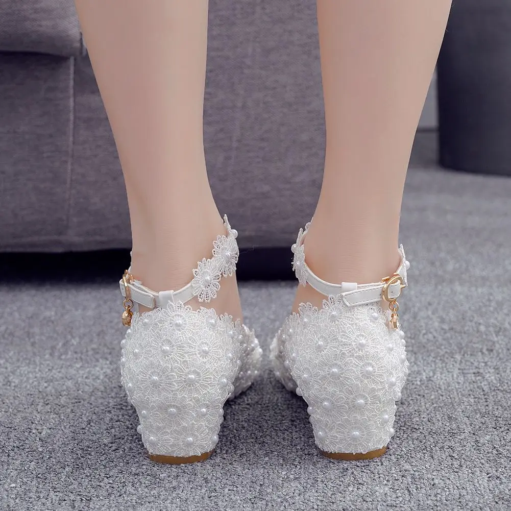 Classic White lace wedding shoes Wedding Shoes Female White Drill Rhinestone Sandals Stiletto Pointed Bridal Pumps High Heels