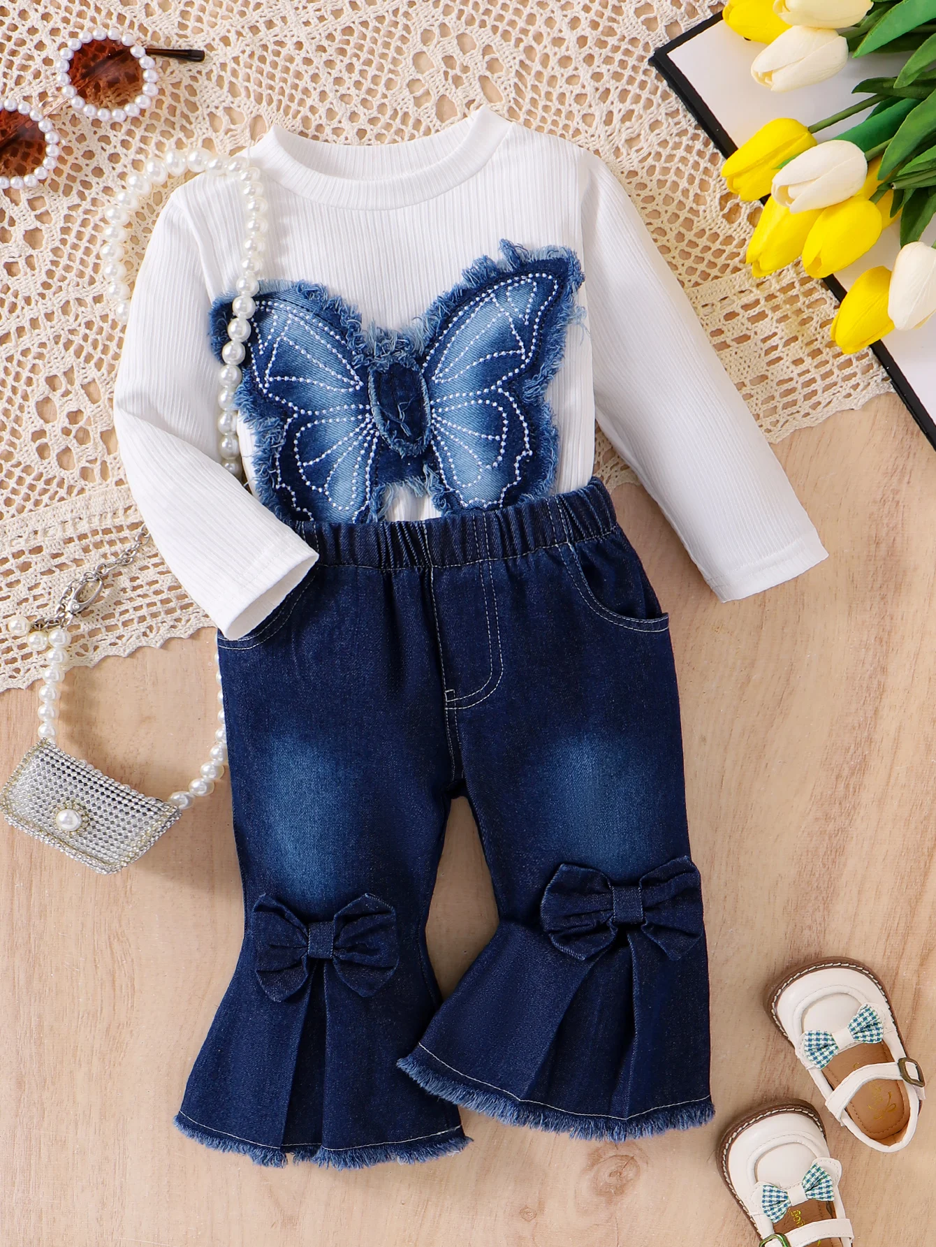 2PCS Autumn New Trend Trend For 0-3 Year Old Girls And Babies, Round Collar Butterfly White Long-Sleeved Top + Jeans Set