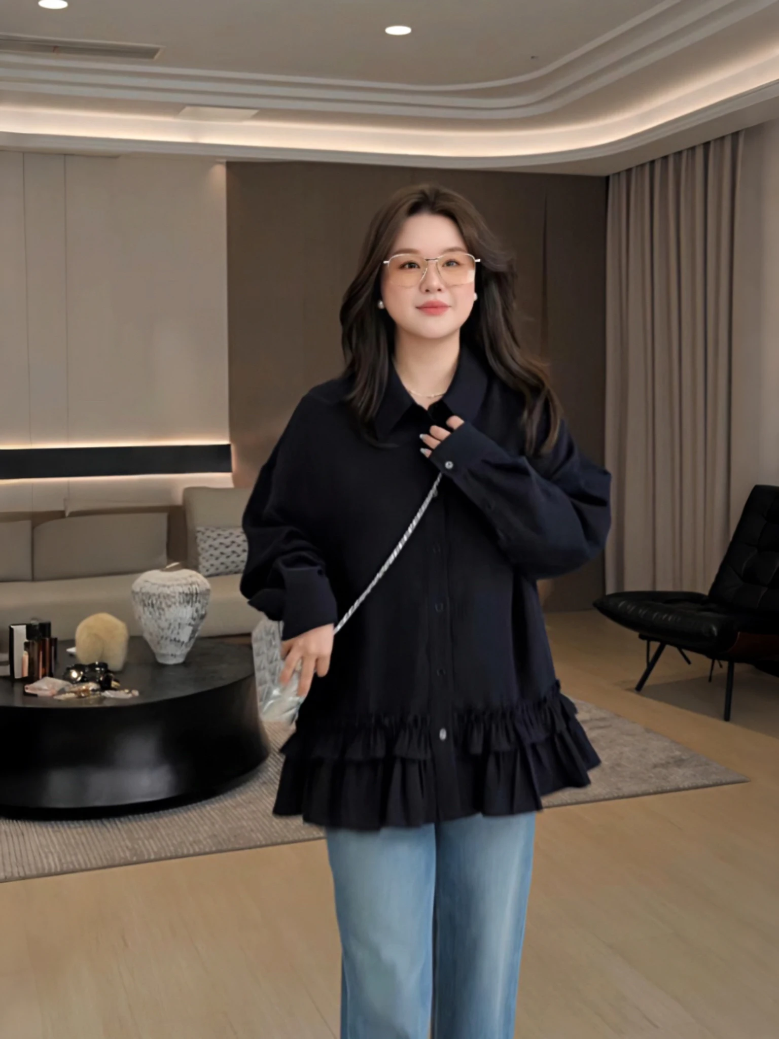 

Matte Soft Light Mixed Fabric Shirt Women's Casual Style Loose Fit Long Sleeve Button down mid Length Checkered Pattern