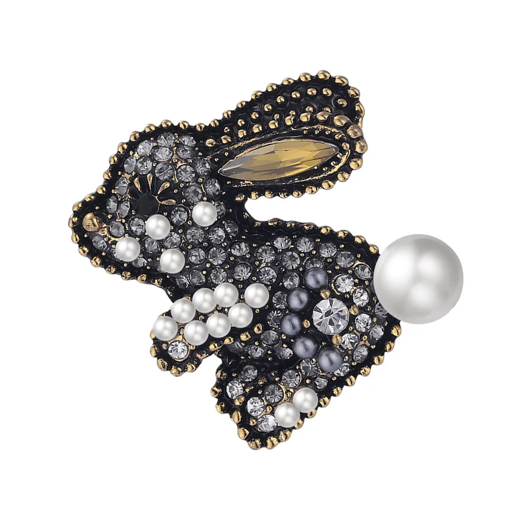Broche de perlas de aleación de cristal de conejo, Pin de Clip para vestido de fiesta, accesorio de joyería delicado para mujeres y niñas, broche para mujer