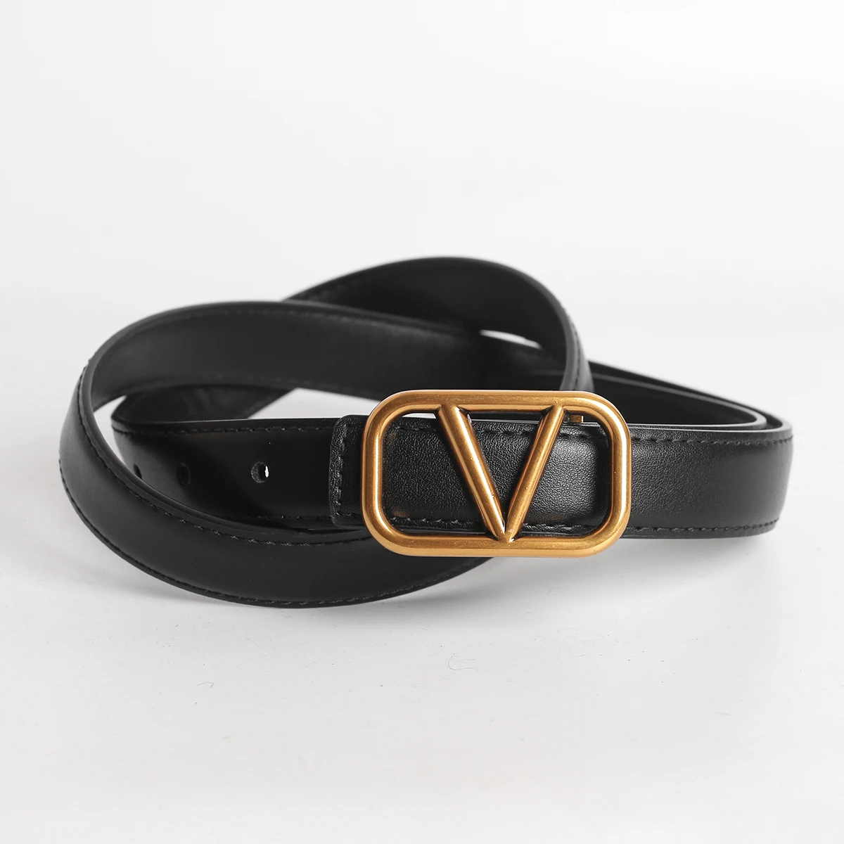 Cinturón estrecho de piel de vaca para mujer, cinturón con hebilla de letra V de marca de diseñador de lujo, correa de vestido de cuero auténtico para pantalones vaqueros, pretina de 23mm
