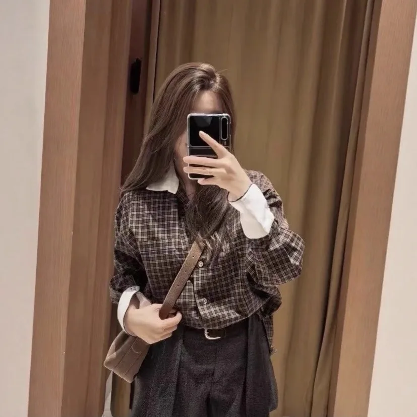 

Женская блузка в клетку с цветными вставками, длинными рукавами, отложным воротником, на одной пуговице, свободного кроя, винтажная рубашка