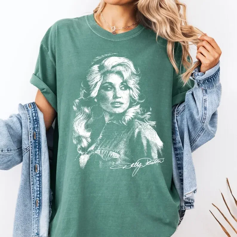 Comfort Colors Dolly Parton Signature Vintage Graphic Shirt, Retro Country Music T-Shirt, Dollywood Inspired Sweatshirt, Country Singer Fan Tee, Kids Youth Apparel