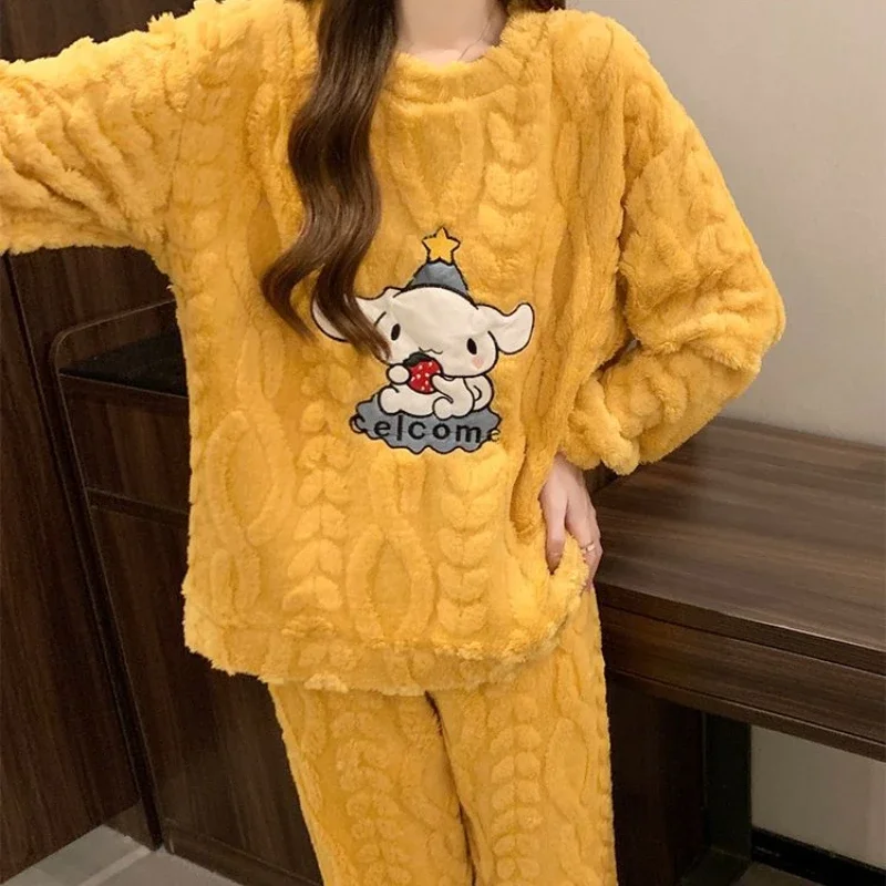 Sanrio Cinnamoroll อะนิเมะสุภาพสตรีชุดนอนสามารถ Go Out Plush Homewear ชุดฤดูหนาวหนาอบอุ่นแขนยาวกางเกง 2 ชิ้นชุด