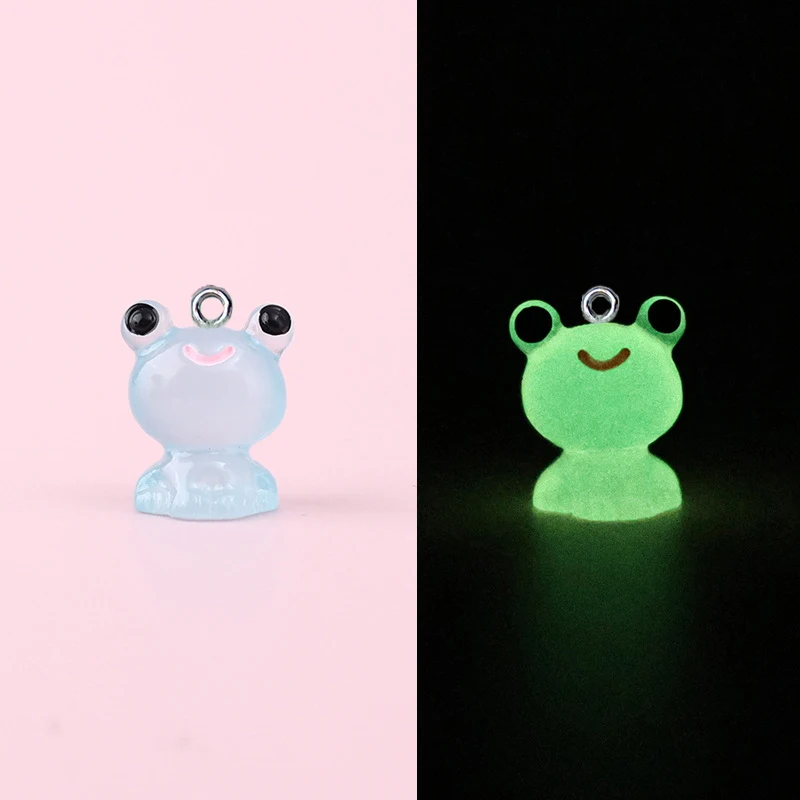 30Pcs 3D Luminous Cute Frog Charms Cartoon Animal Frog Resin Pendant Earrings Keychains Accessories for DIY Crafts Jewelry Make