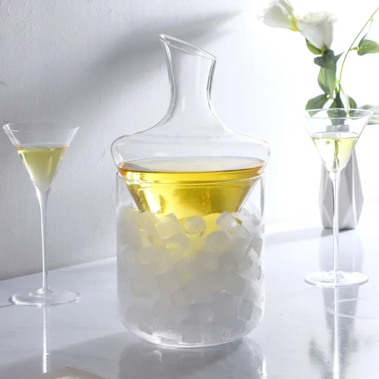 Crystal Glass Wine Decanter with Ice Bucket Fast Aerating European Slant Spout Home Use