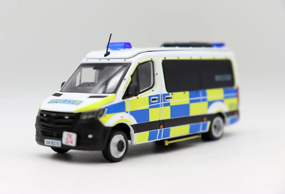 ERA CAR 1/64 Scale BZ Sprinter HK PoliceCar (AM8276) Diecast Alloy Toy models for collection