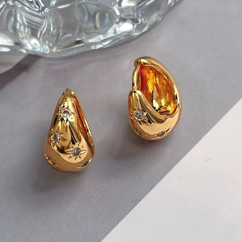 Mimiyagu  Trendy Big Red Rose Flower Stud Earring For Women