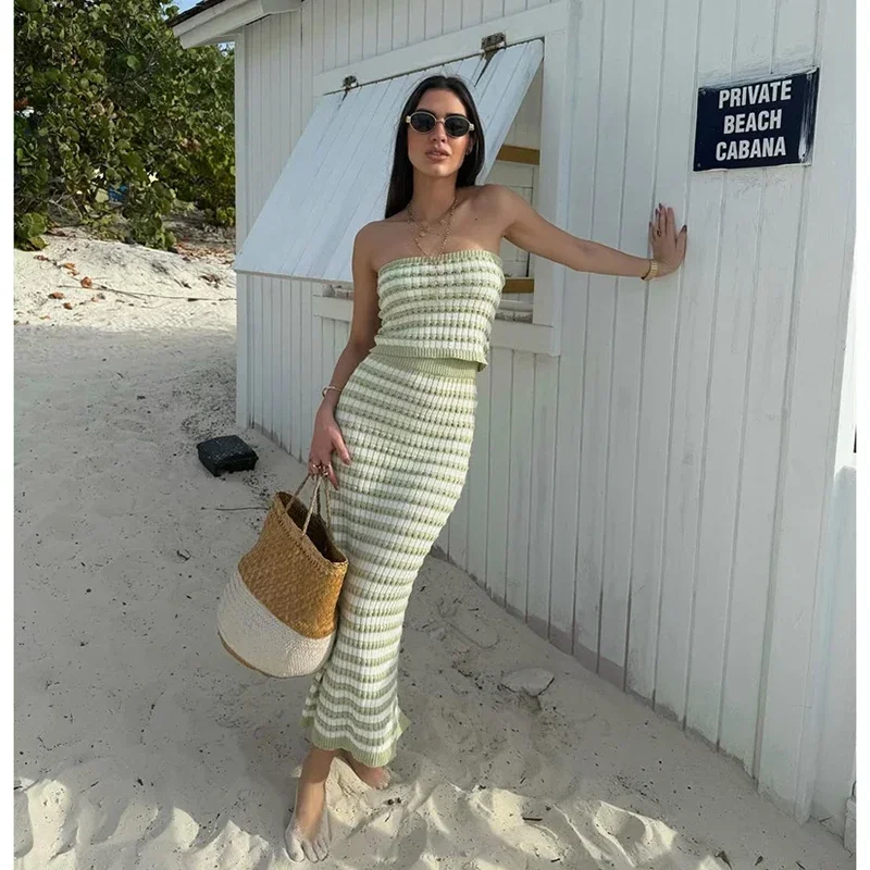 2025 Kintted Skirt Set Women Two Piece Beach Cover Up Sexy Mini Top With Slit Long Skirt Summer Hollow Out Beachwear Party Dress